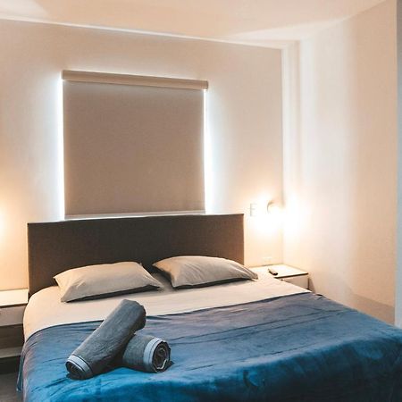 Gray Door Apartments - Adults Only Palm Beach Luaran gambar
