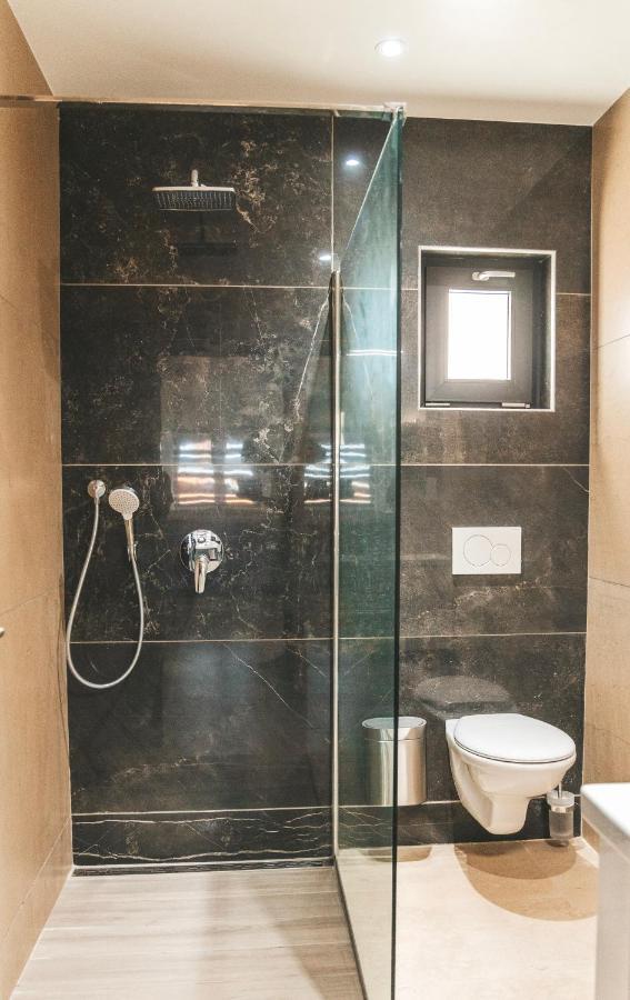 Gray Door Apartments - Adults Only Palm Beach Luaran gambar