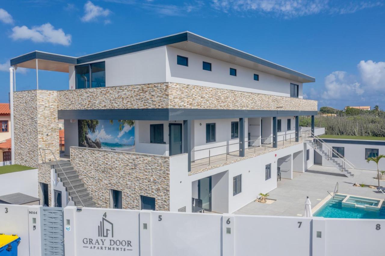 Gray Door Apartments - Adults Only Palm Beach Luaran gambar