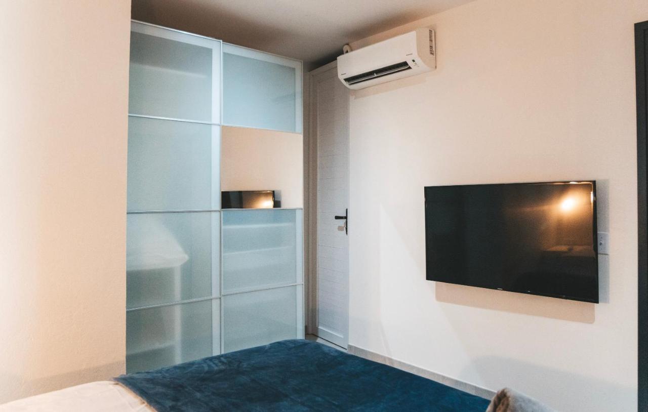 Gray Door Apartments - Adults Only Palm Beach Luaran gambar