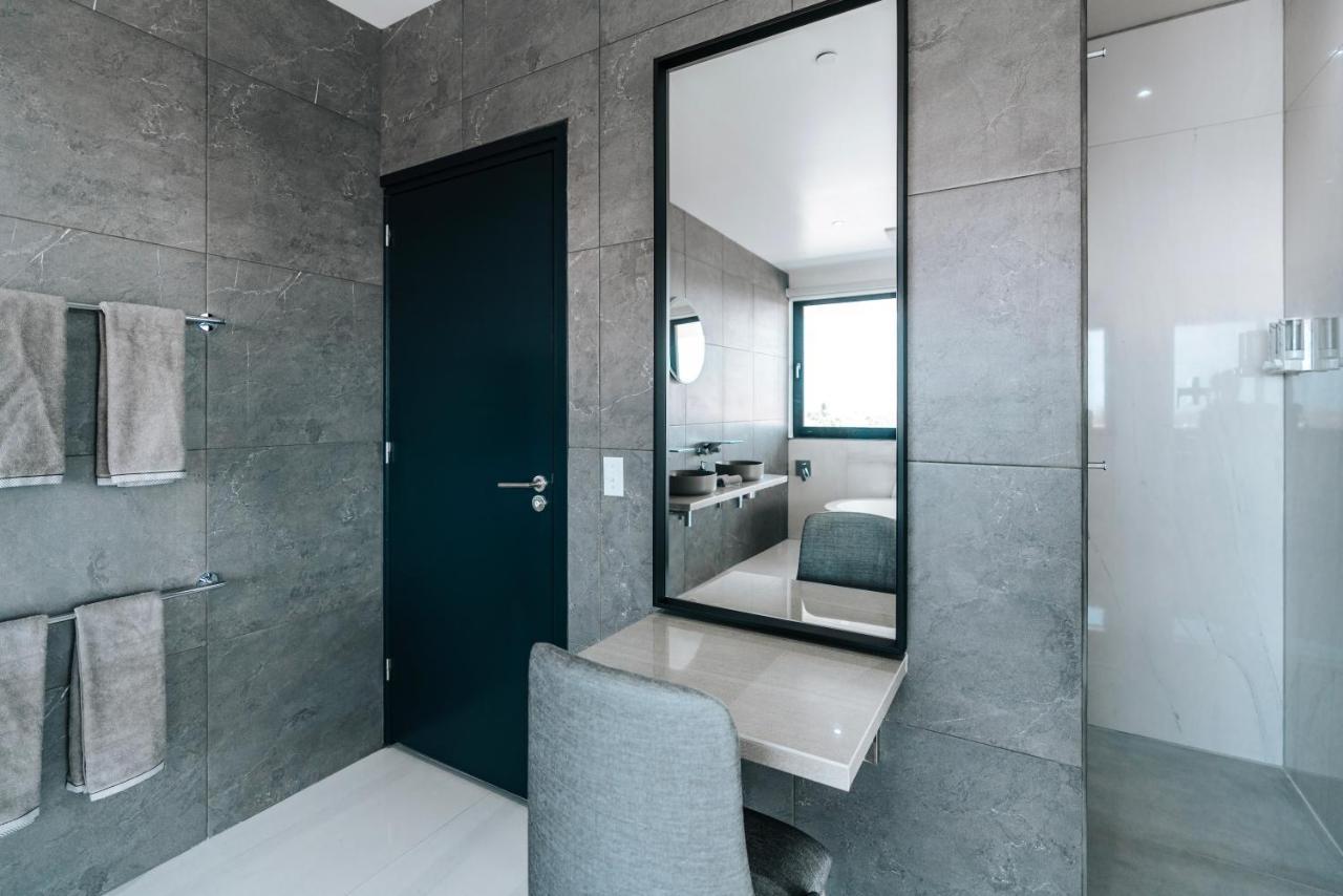 Gray Door Apartments - Adults Only Palm Beach Luaran gambar